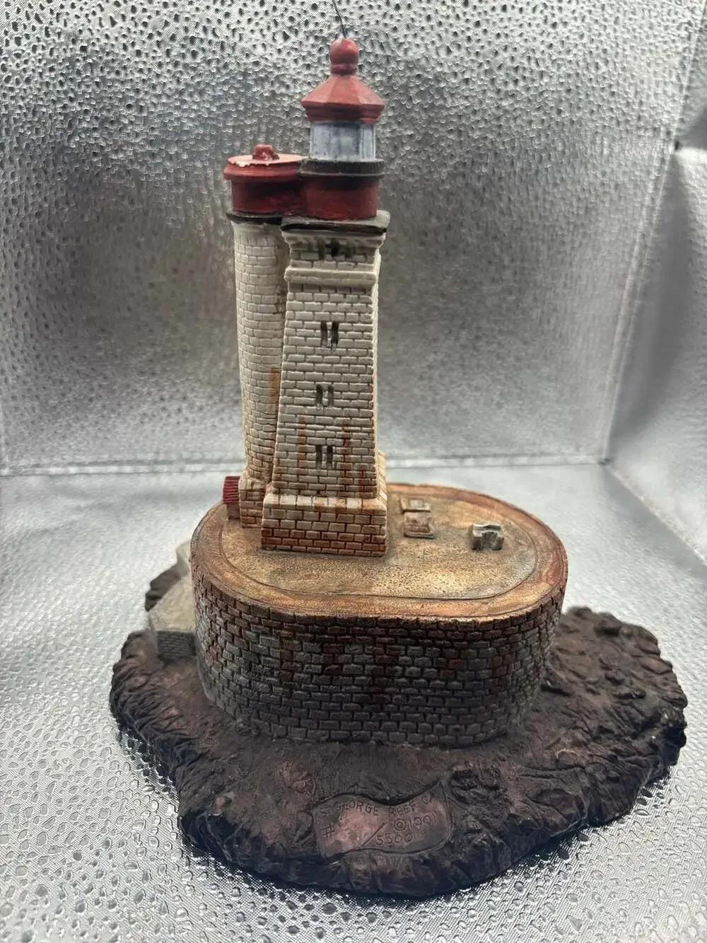 Harbour Lights St. George's Reef California Lighthouse Figurine #115 (1991)